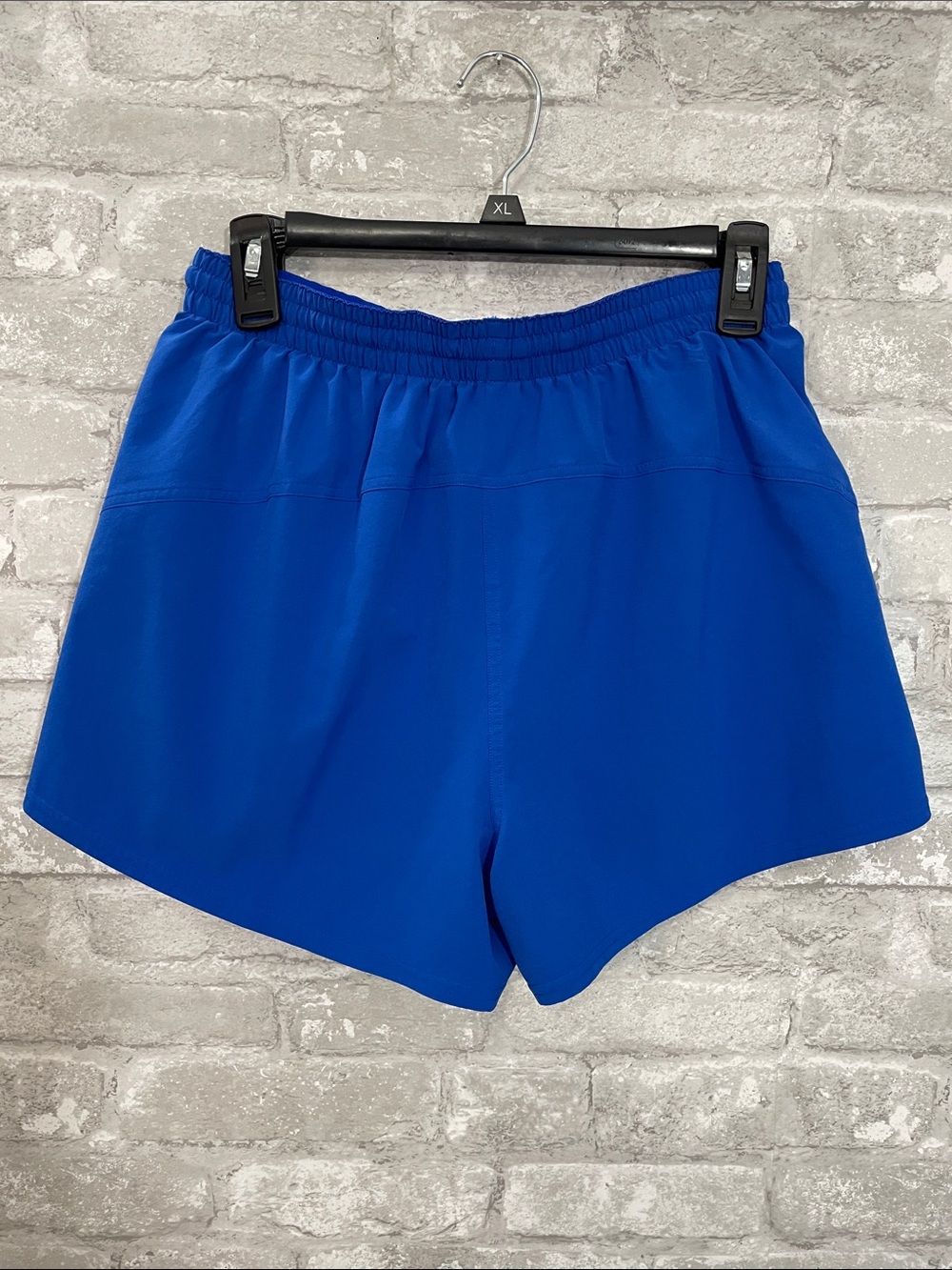 Lululemon Lightweight High-Rise Relaxed Short 3" *Long Liner - Picture 3 of 9